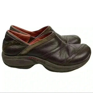 Merrell flats size 7.5 38 chocolate brown leather slip on comfort orthopedic